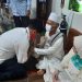 Pasangan MULIA saat meminta doa restu kepada KH Abdullah Wahab Sebelum melakukan Pendaftaran ke KPU