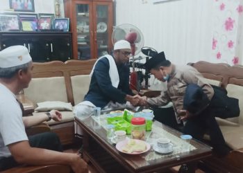 Cagub Al Haris bertemu tokoh masyarakat Tanjung Jabung Timur, Abu Bakar Jamalia.